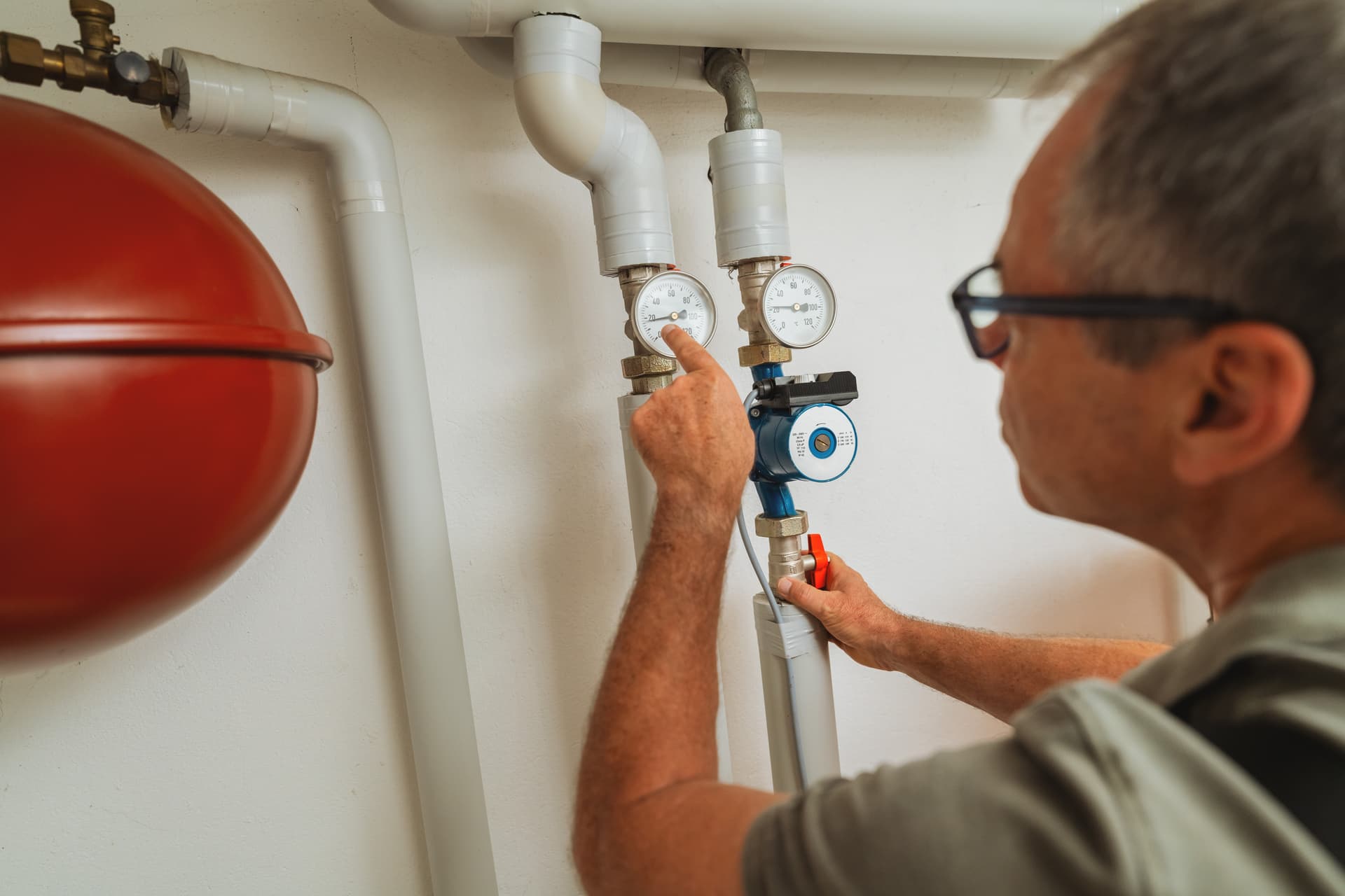 Can You Repair a Boiler with Low Pressure? Causes and Warning Signs