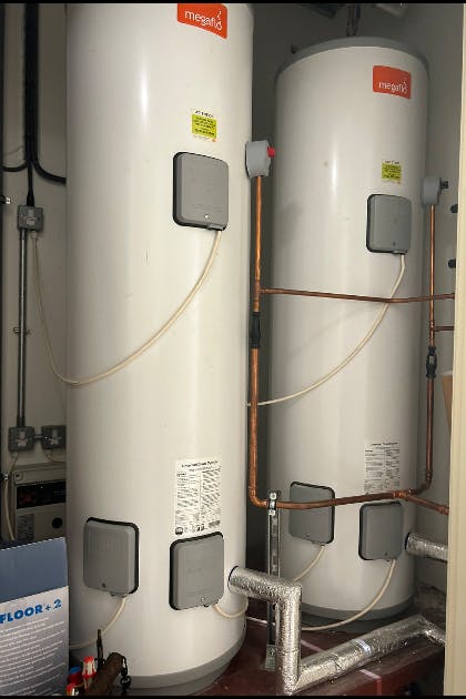 Twin Unvented Cylinder, London